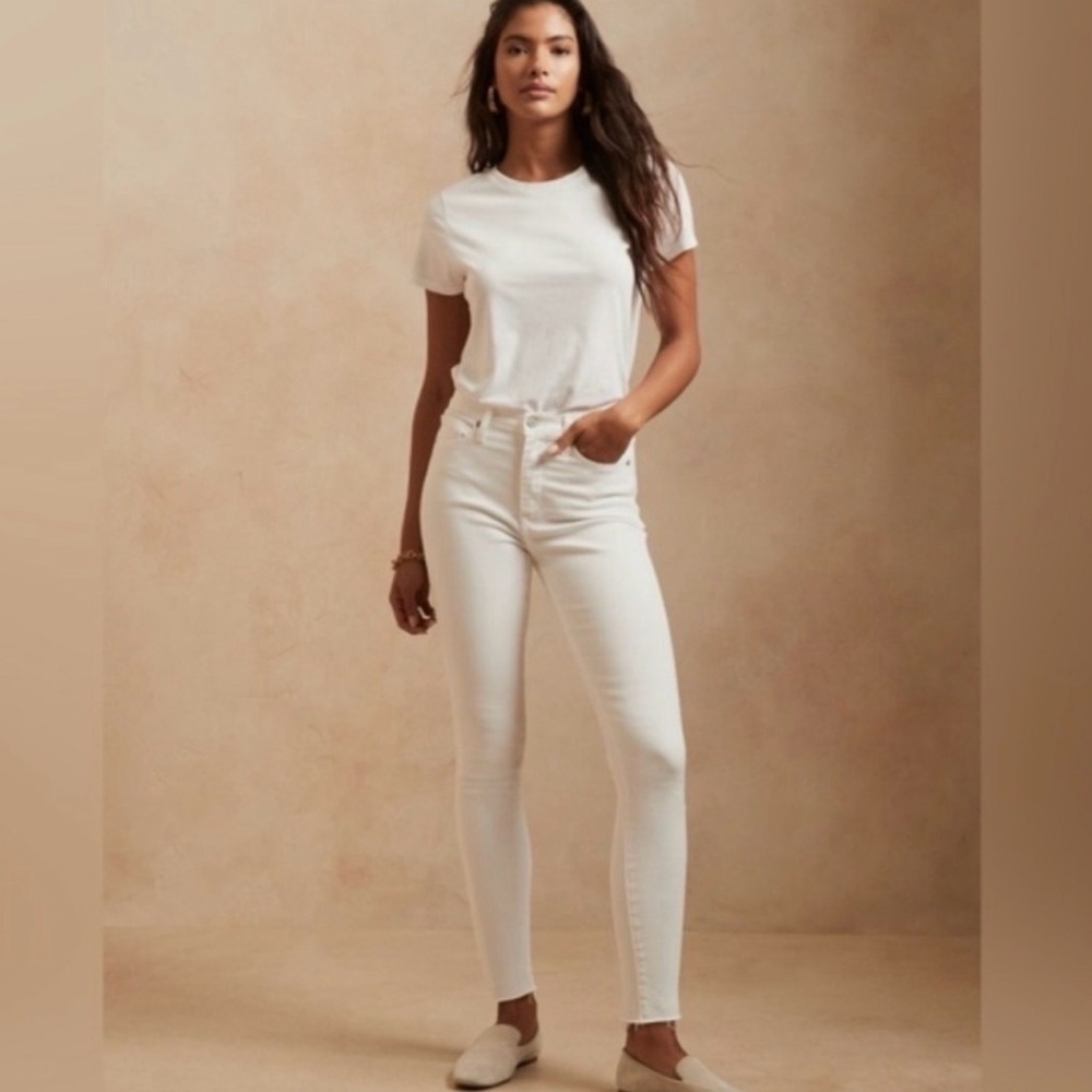 Banana Republic High Rise White Skinny Ankle Jeans